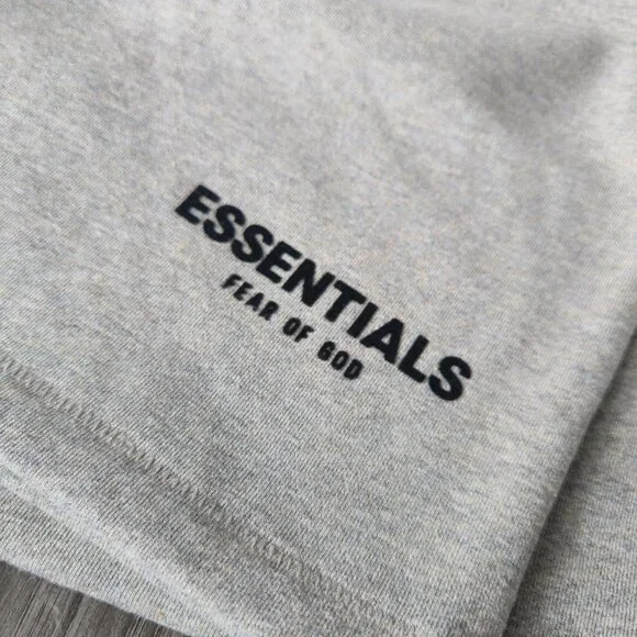 Fear of God Essentials Shorts Light Oatmeal NWT Minimal Streetwear - Picture 5 of 7